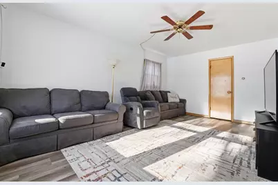 6654 W Constance Ave #6656, Milwaukee, WI 53218 - Photo 13