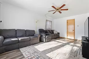 6654 W Constance Ave, Milwaukee, WI 53218 - Photo 13