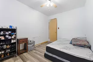 6654 W Constance Ave, Milwaukee, WI 53218 - Photo 15