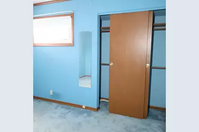 6659 N 52nd St, Milwaukee, WI 53223 - Photo 11