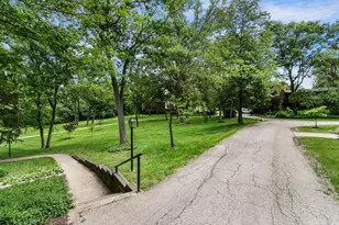 850 Hillside Dr, Fontana, WI 53125 - Photo 67