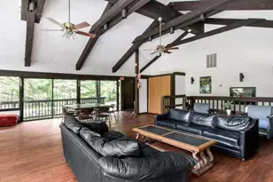 850 Hillside Dr, Fontana, WI 53125 - Photo 59