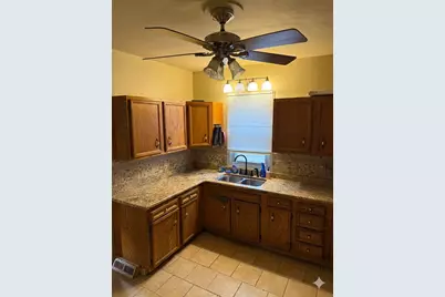 1629  West Blvd, Racine, WI 53405 - Photo 7