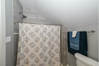 2804 N Grant Blvd, Milwaukee, WI 53210 - Photo 21