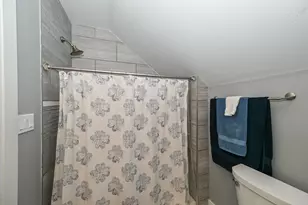 2804 N Grant Blvd, Milwaukee, WI 53210 - Photo 21