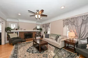 2804 N Grant Blvd, Milwaukee, WI 53210 - Photo 5