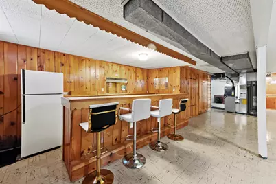 1922 W Mill Rd, Glendale, WI 53209 - Photo 29