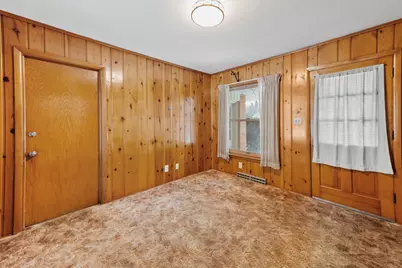 1922 W Mill Rd, Glendale, WI 53209 - Photo 15