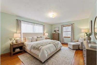 1922 W Mill Rd, Glendale, WI 53209 - Photo 17