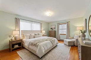 1922 W Mill Rd, Glendale, WI 53209 - Photo 17