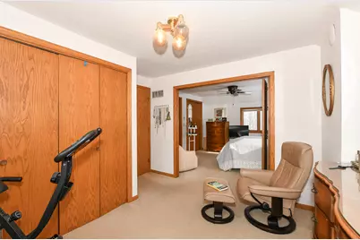 561 W Chestnut St, Burlington, WI 53105 - Photo 25