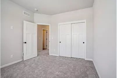 9628 S Sophia Ct, Franklin, WI 53132 - Photo 19