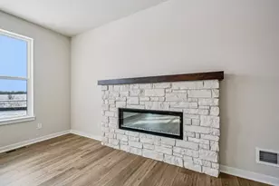 9628 S Sophia Ct, Franklin, WI 53132 - Photo 9