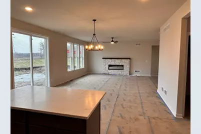 9628 S Sophia Ct, Franklin, WI 53132 - Photo 5