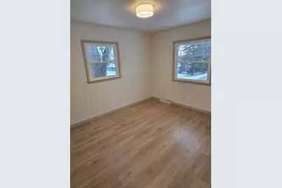 360  Richard St, Waukesha, WI 53189 - Photo 19