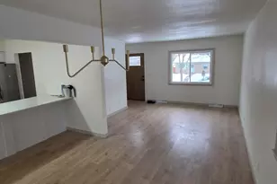 360 Richard St, Waukesha, WI 53189 - Photo 3