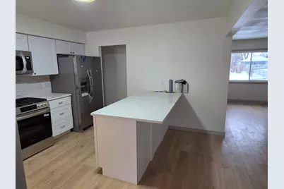 360  Richard St, Waukesha, WI 53189 - Photo 5