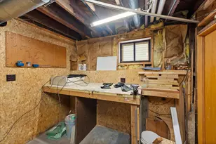 527 N Hartwell Ave, Waukesha, WI 53186 - Photo 45