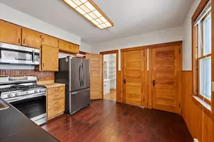 527 N Hartwell Ave, Waukesha, WI 53186 - Photo 15