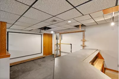 527 N Hartwell Ave, Waukesha, WI 53186 - Photo 41