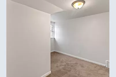 1335 N Hawley Rd, Milwaukee, WI 53208 - Photo 31