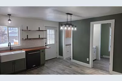 1515  St Clair Ave, Sheboygan, WI 53081 - Photo 3