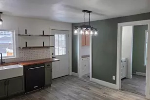 1515 St Clair Ave, Sheboygan, WI 53081 - Photo 3