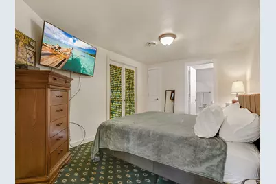 1735 S Oneida St, Green Bay, WI 54304 - Photo 23