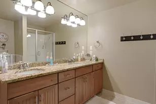 1735 S Oneida St, Green Bay, WI 54304 - Photo 17