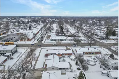 1735 S Oneida St, Green Bay, WI 54304 - Photo 39