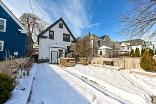 3054 N Newhall St, Milwaukee, WI 53211 - Photo 33