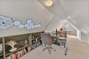 3054 N Newhall St, Milwaukee, WI 53211 - Photo 25