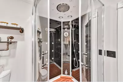 3054 N Newhall St, Milwaukee, WI 53211 - Photo 23