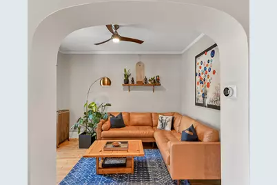 3054 N Newhall St, Milwaukee, WI 53211 - Photo 3