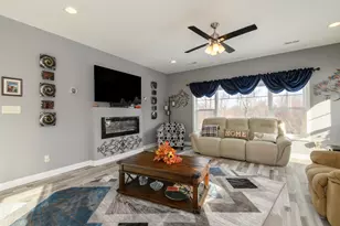 106 Phantom Lk Ct, Mukwonago, WI 53149 - Photo 21