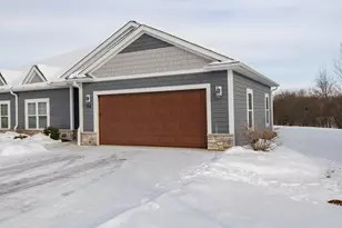 106 Phantom Lk Ct, Mukwonago, WI 53149 - Photo 45