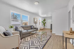 1118 S 13th St, Sheboygan, WI 53081 - Photo 3