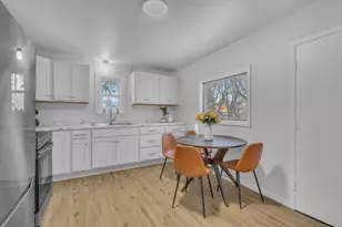 1118 S 13th St, Sheboygan, WI 53081 - Photo 7