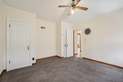 2331 N 54th St #2333, Milwaukee, WI 53210 - Photo 33