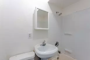 2405 N 33rd St, Milwaukee, WI 53210 - Photo 13