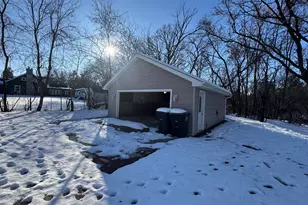 11736 231st Ct, Salem Lakes, WI 53179 - Photo 17