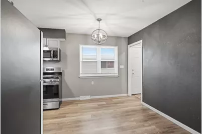 5761 N 97th St, Milwaukee, WI 53225 - Photo 7