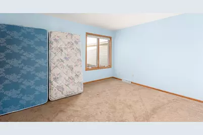 N78W17396  Wildwood Dr #4-2, Menomonee Falls, WI 53051 - Photo 27