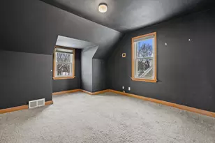 2640 S 78th St, West Allis, WI 53219 - Photo 13