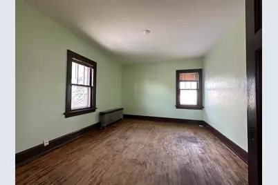 3826 E Cudahy Ave, Cudahy, WI 53110 - Photo 13