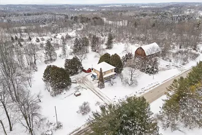 3661  Blue Goose Rd, Saukville, WI 53095 - Photo 39