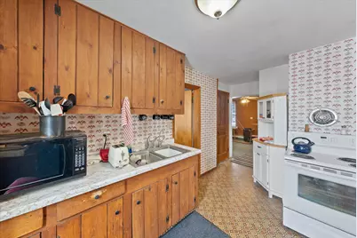 3661  Blue Goose Rd, Saukville, WI 53095 - Photo 9