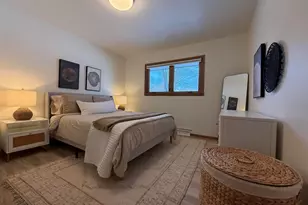 3121 N 105th St, Wauwatosa, WI 53222 - Photo 13