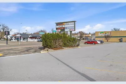 308  Adams St, Fort Atkinson, WI 53538 - Photo 7