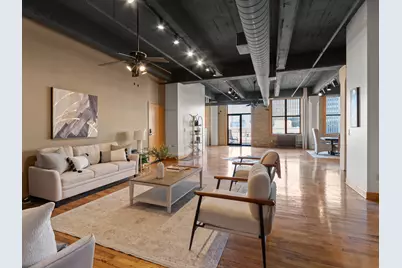 730 N Plankinton Ave #8C, Milwaukee, WI 53203 - Photo 3